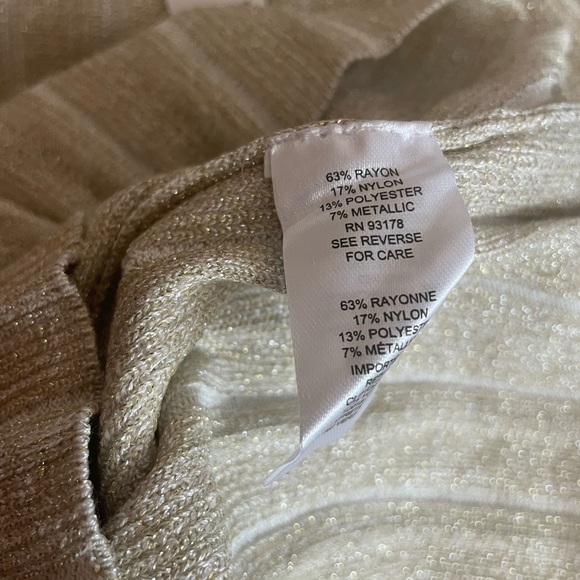 T TAHARI Womans Metallic Ribbed Short Sleeve Sweater Small P Gold Silver Shimmer - Picture 10 of 10